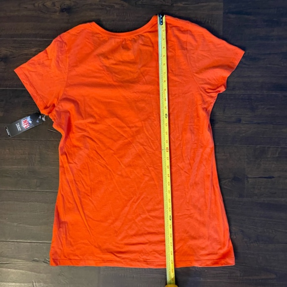 NWT MAJESTIC Denver Broncos NFL Shortsleeve V-Neck Tee Shirt Orange Size XL‎ - Picture 6 of 7